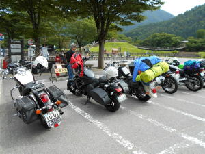 白川郷駐車場のせせらぎ公園