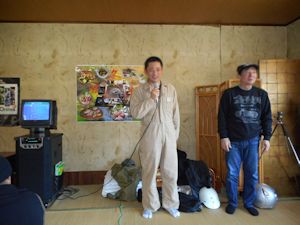 自己紹介をする下呂のＮさん