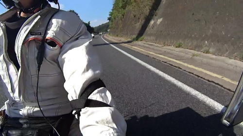 中央道を走る 中央道を走る