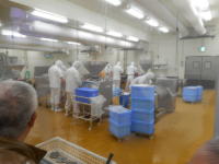 こじんまりとした工場内