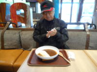 石さんは朝カレーです