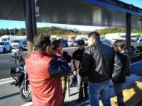 けいさんを囲んで打ち合わせ