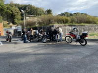 会長の来るのを待つ皆さん