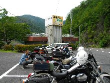 岩屋ダム電力館前