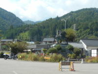 道の駅明宝の騎馬像