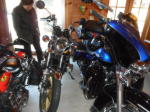 店内のバイク