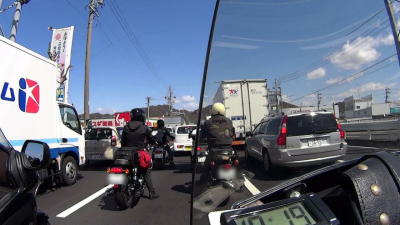 R156は渋滞だ。 R156で渋滞中