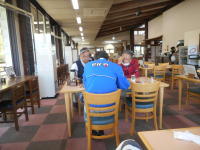 何を食べるか迷います