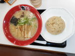 朝食はラーメン＋チャーハン