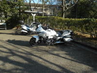 二輪車置き場一番乗り