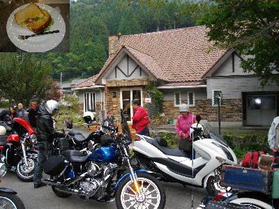 アグスタの駐車場