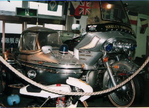 豪華なハーレーサイドカー