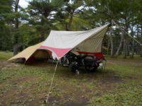 私はタープを二つ併用