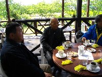 テラスの向こうは野外ステージ