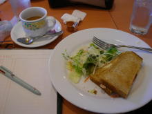 私はトーストサンドを頂いた。旨いに！