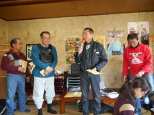 愛車への思いを語る