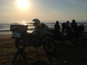 なぎさドライブウェーで記念撮衛